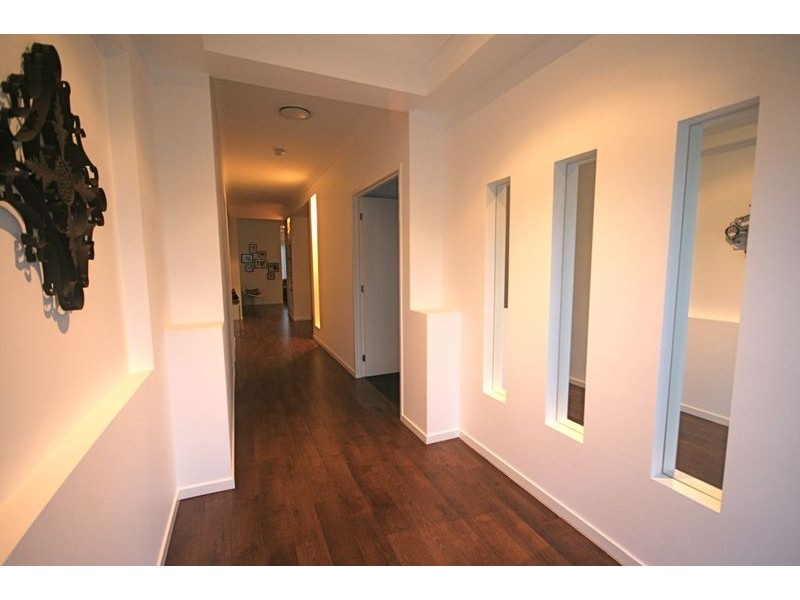 1 Uluru Place, Forest Lake QLD 4078