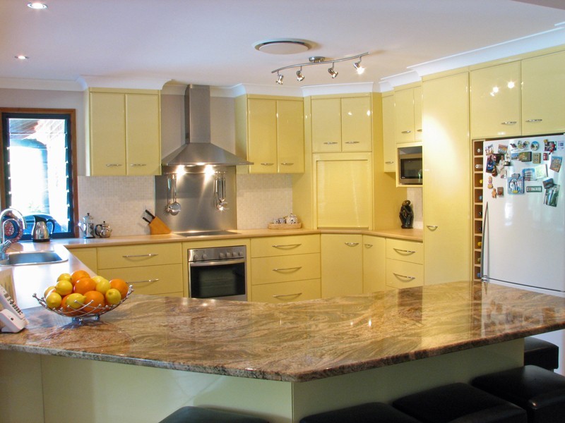 8 Kay Drive, Samford QLD 4520