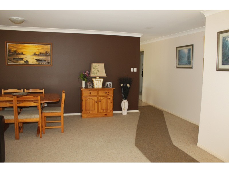 4 Abel Tasman Drive, Lake Cathie NSW 2445