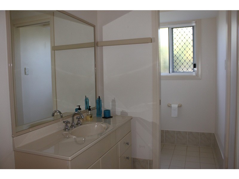 4 Abel Tasman Drive, Lake Cathie NSW 2445