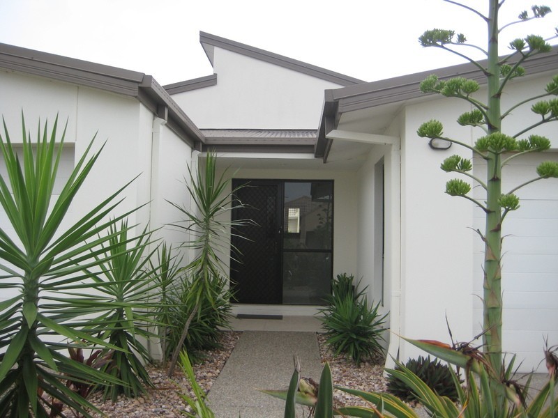 1/15 Benson Crt, Ormeau QLD 4208