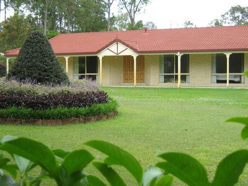 25 Maximir St, Greenbank QLD 4124