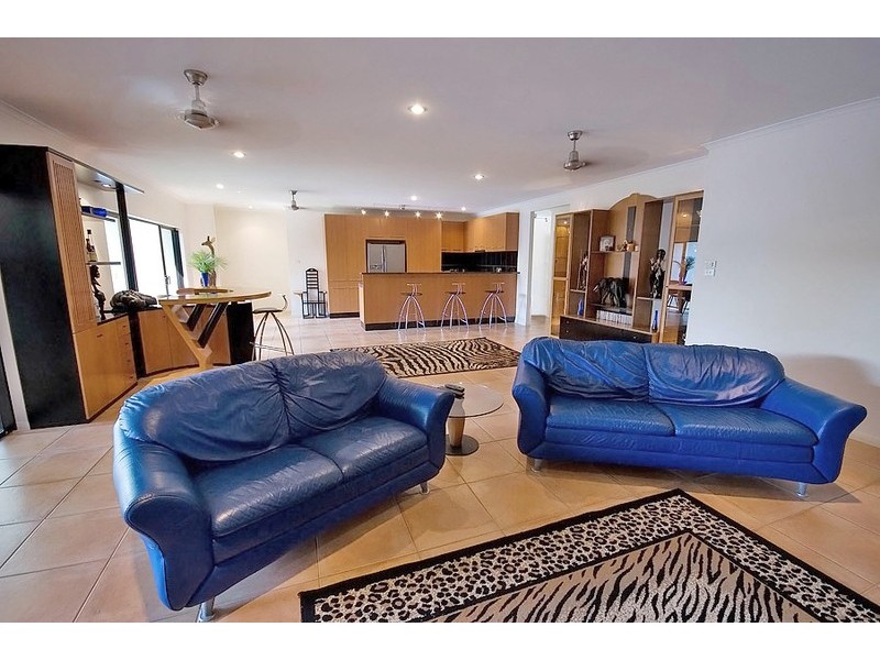 20 Batt St, Clifton Beach QLD 4879