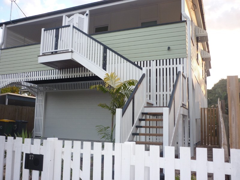 17 Baron Street, Greenslopes QLD 4120