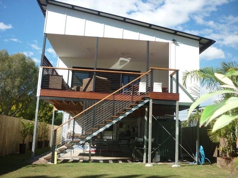 17 Baron Street, Greenslopes QLD 4120