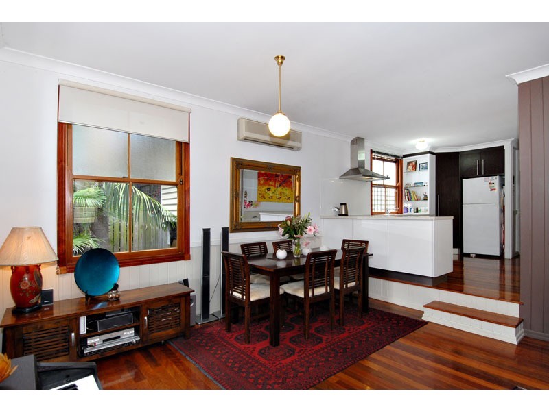 23 Dover Street, Red Hill QLD 4059