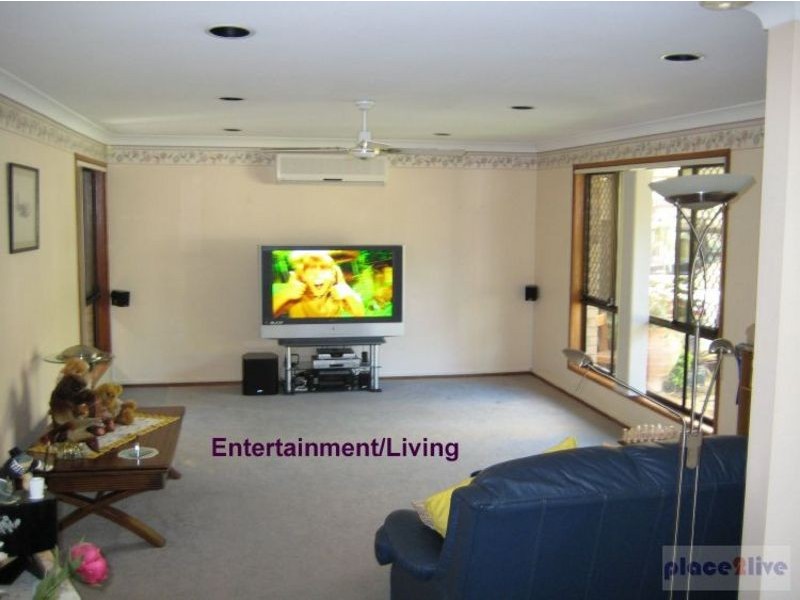 60 Teasdale Drive, Nerang QLD 4211