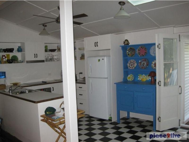 22 Olympus Crescent, Magnetic Island QLD 4819