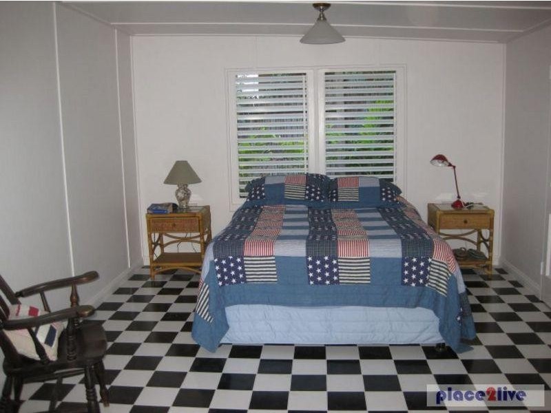 22 Olympus Crescent, Magnetic Island QLD 4819