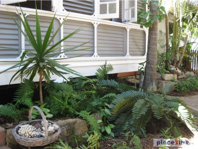 22 Olympus Crescent, Magnetic Island QLD 4819