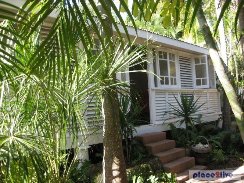 22 Olympus Crescent, Magnetic Island QLD 4819