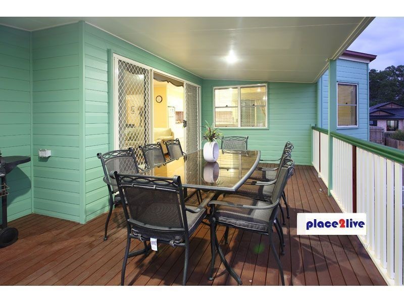 18 Chalmers Court, Samford QLD 4520