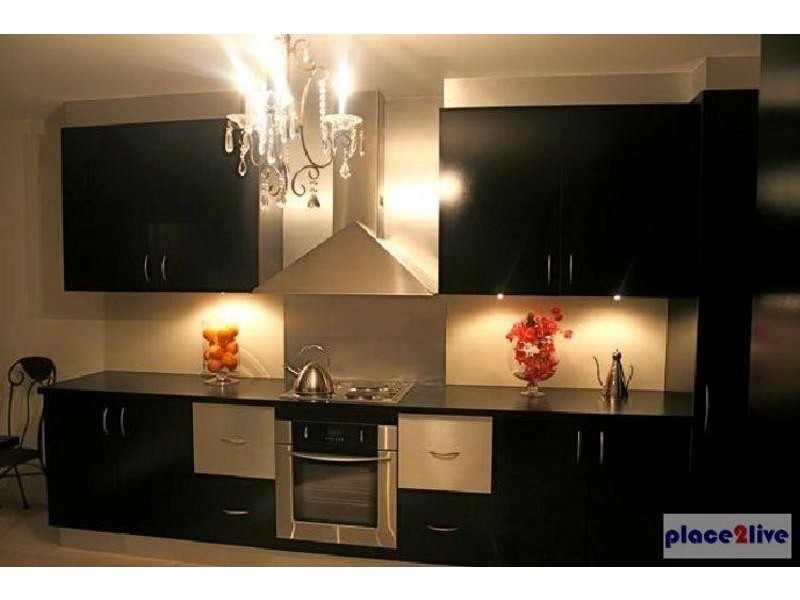 26 Shoalwater Court, Burleigh Waters QLD 4220