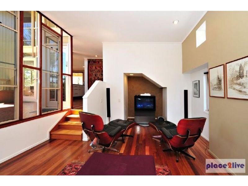 8 Cedardell Court, Samford QLD 4520