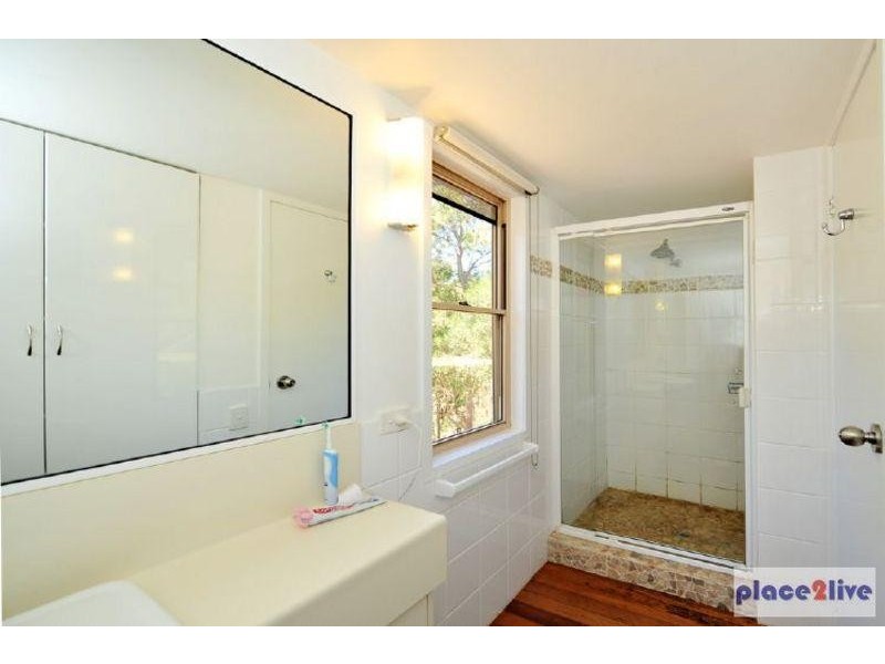 8 Cedardell Court, Samford QLD 4520