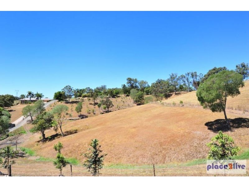 8 Cedardell Court, Samford QLD 4520