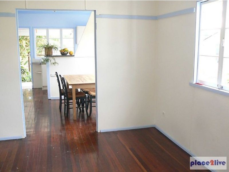 55 Longden  Street, Coopers Plains QLD 4108