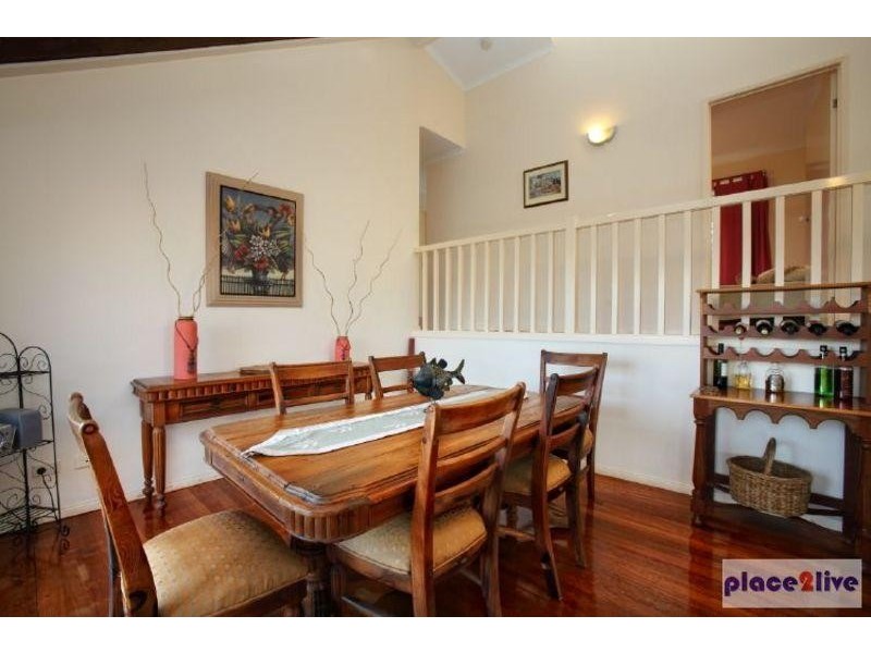 27 Alison Booker Court, Samford QLD 4520