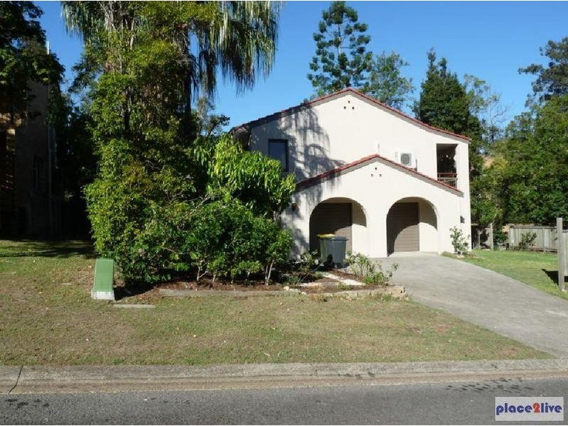 22 Goolman Street, Chapel Hill QLD 4069