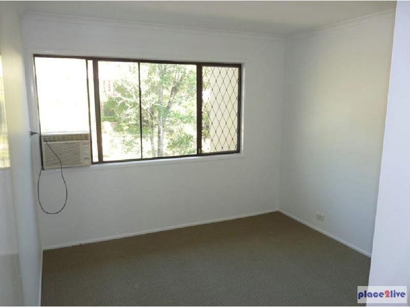 22 Goolman Street, Chapel Hill QLD 4069