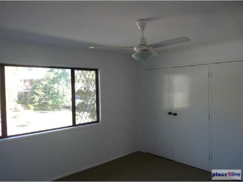 22 Goolman Street, Chapel Hill QLD 4069