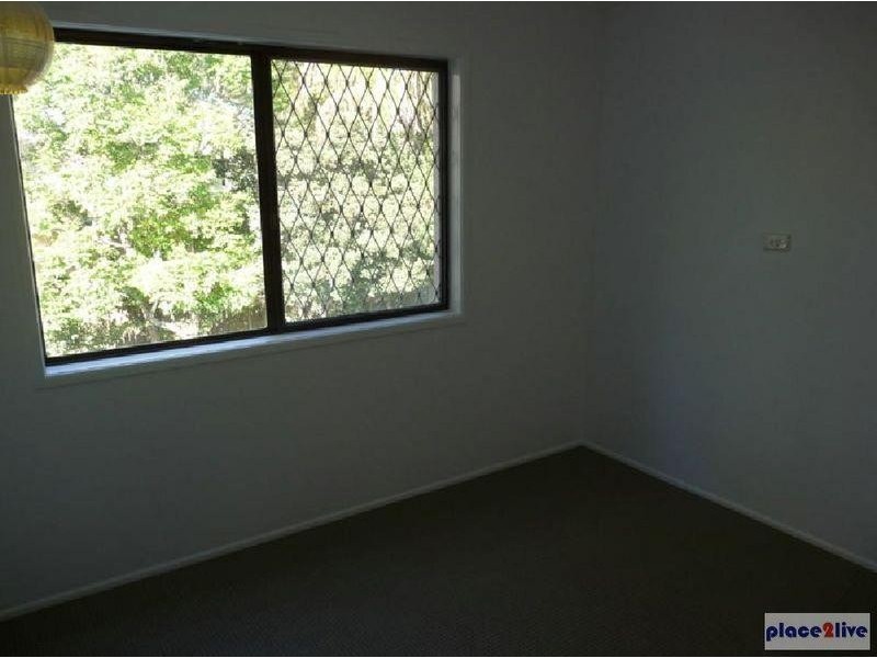 22 Goolman Street, Chapel Hill QLD 4069