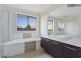 1 COPABELLA CIRCUIT, Clyde North VIC 3978