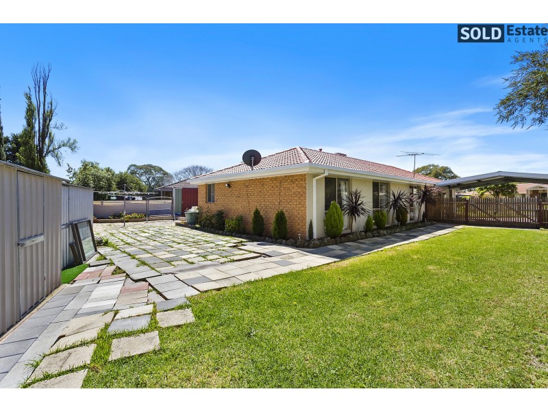 11 LARA COURT, Hallam VIC 3803