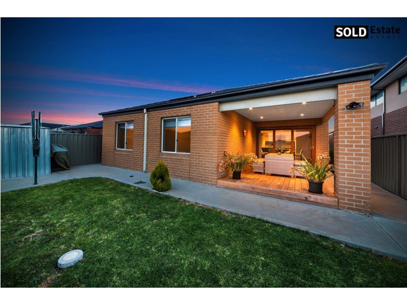 108 LINSELL BOULEVARD, Cranbourne East VIC 3977