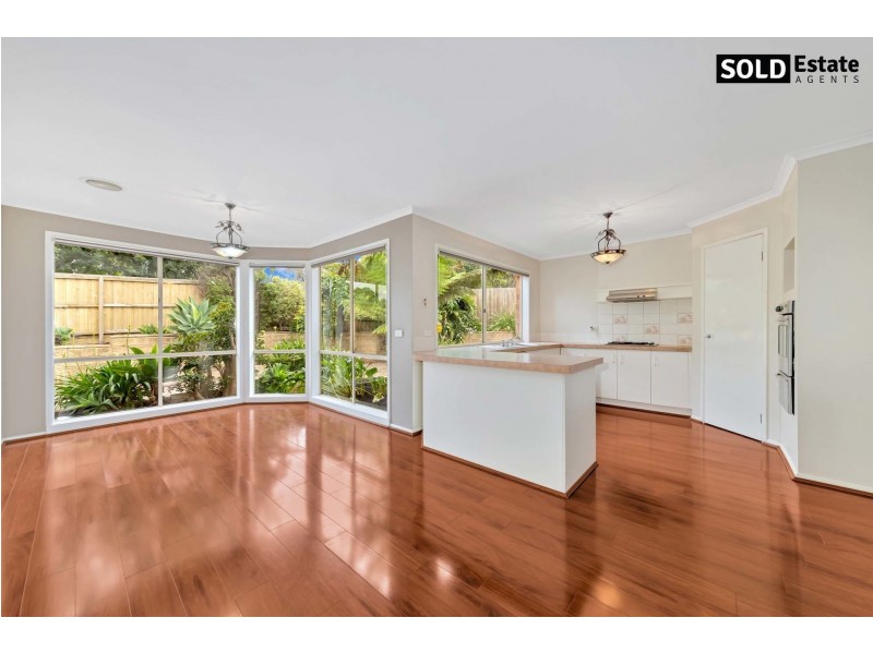 11 OAKLEAF PLACE, Narre Warren South VIC 3805