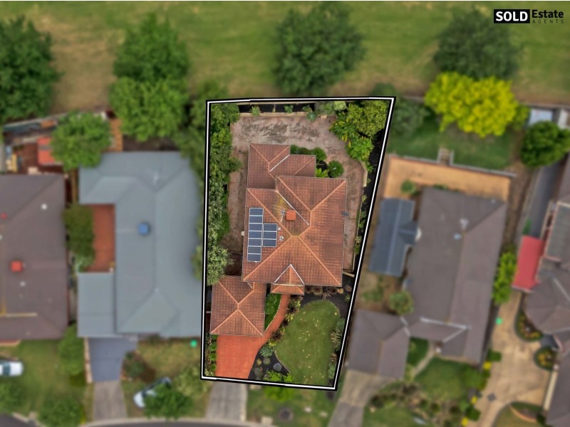 11 OAKLEAF PLACE, Narre Warren South VIC 3805