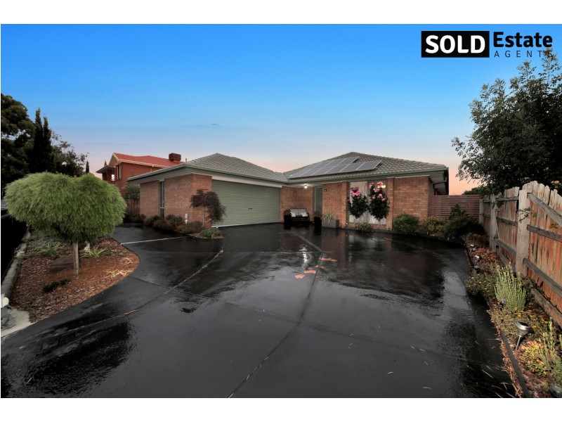 90 KAROO ROAD, Rowville VIC 3178