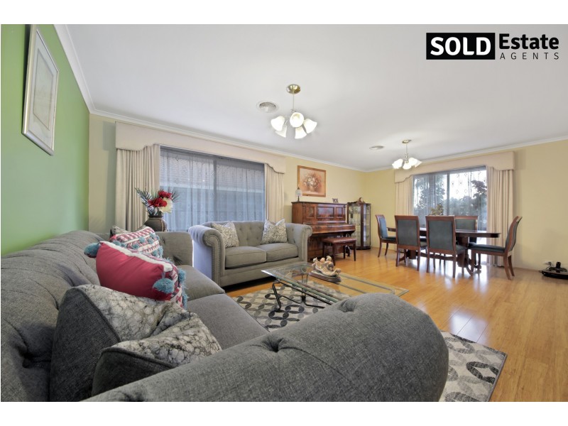 90 KAROO ROAD, Rowville VIC 3178