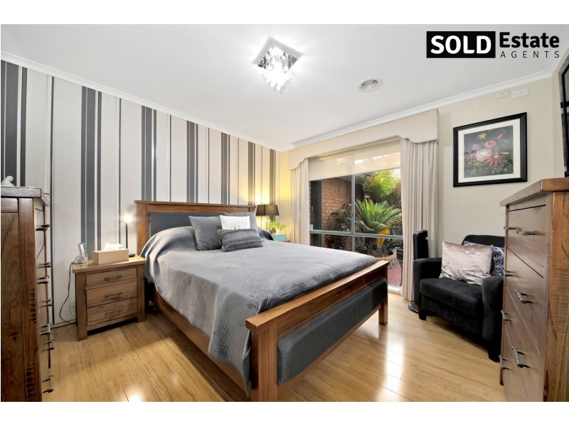 90 KAROO ROAD, Rowville VIC 3178