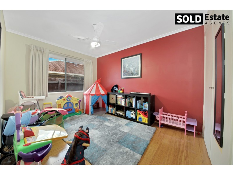 90 KAROO ROAD, Rowville VIC 3178