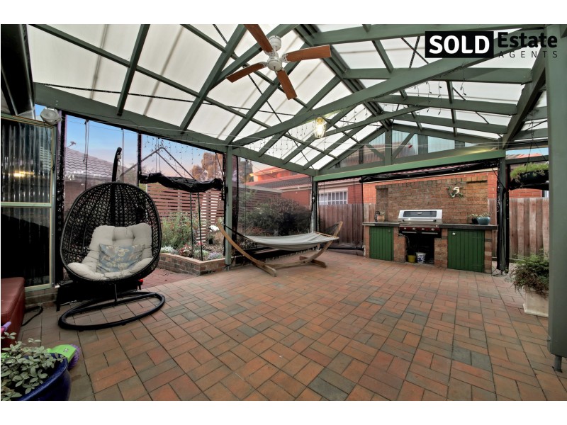 90 KAROO ROAD, Rowville VIC 3178