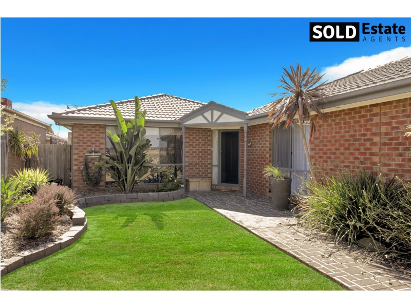 3 STAUNTON WALK, Cranbourne VIC 3977