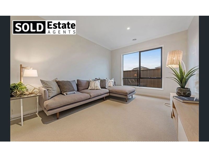 23 SWALLOWTAIL AVENUE, Clyde North VIC 3978