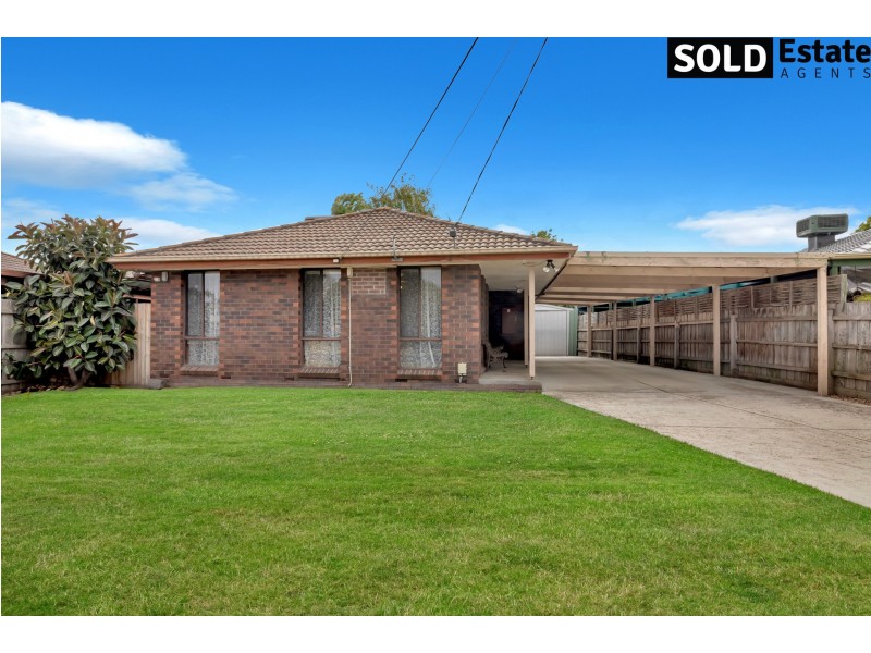 15 BELMAR STREET, Cranbourne VIC 3977