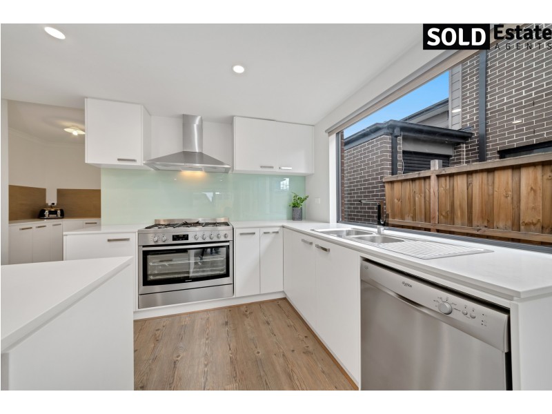 49 DEORO PARADE, Clyde North VIC 3978