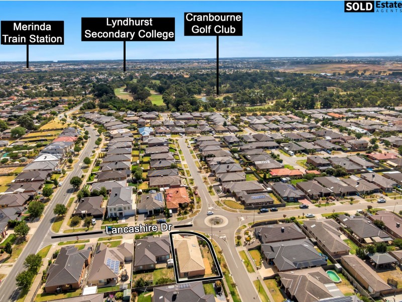 16 LANCASHIRE DRIVE, Cranbourne North VIC 3977