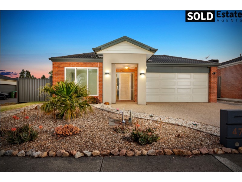 47 SABEL DRIVE, Cranbourne North VIC 3977