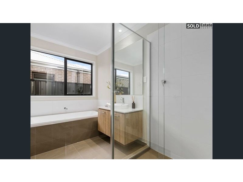ADDRESS AVAILABLE ON REQUEST, Clyde North VIC 3978