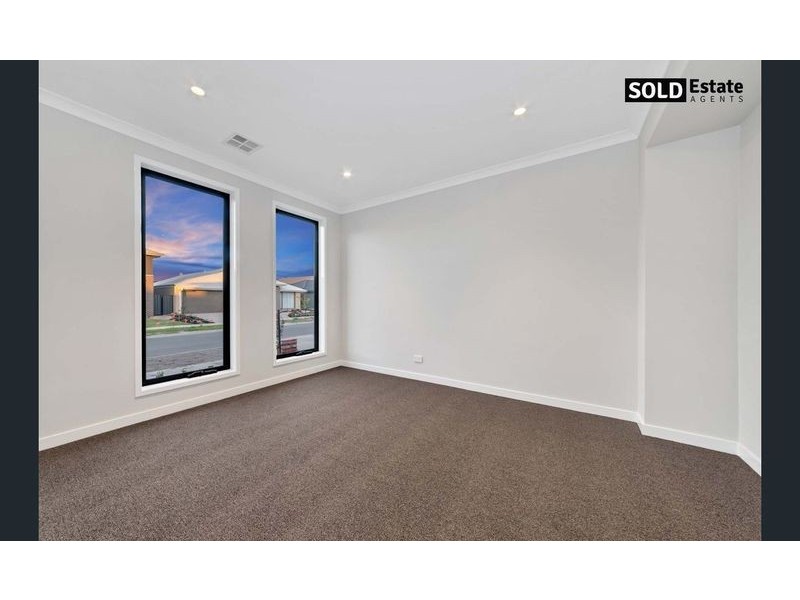 ADDRESS AVAILABLE ON REQUEST, Cranbourne North VIC 3977