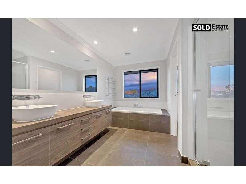 ADDRESS AVAILABLE ON REQUEST, Cranbourne North VIC 3977