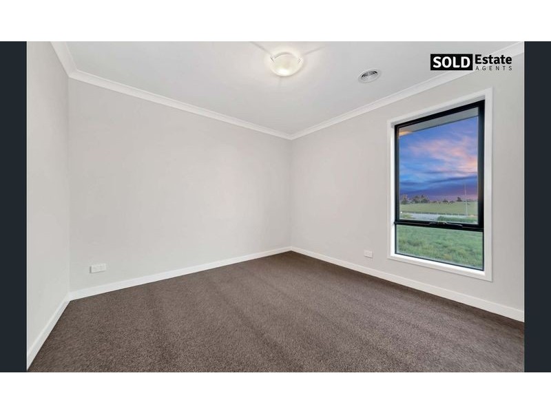 ADDRESS AVAILABLE ON REQUEST, Cranbourne North VIC 3977