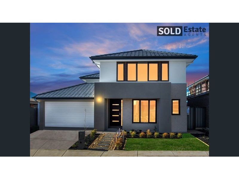 30 EPSOM LANE, Cranbourne North VIC 3977