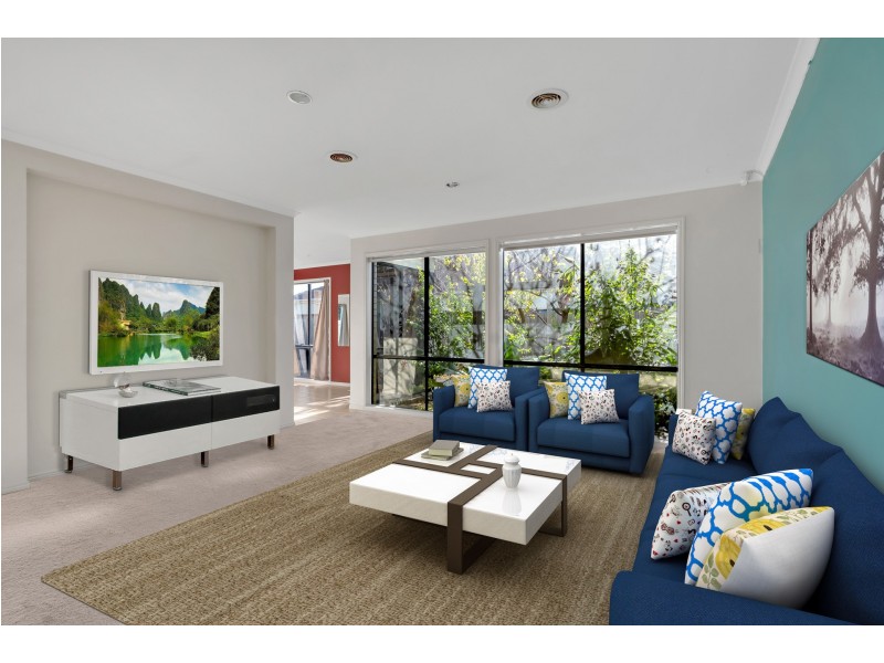 37 GLENSHEE DRIVE, Lynbrook VIC 3975