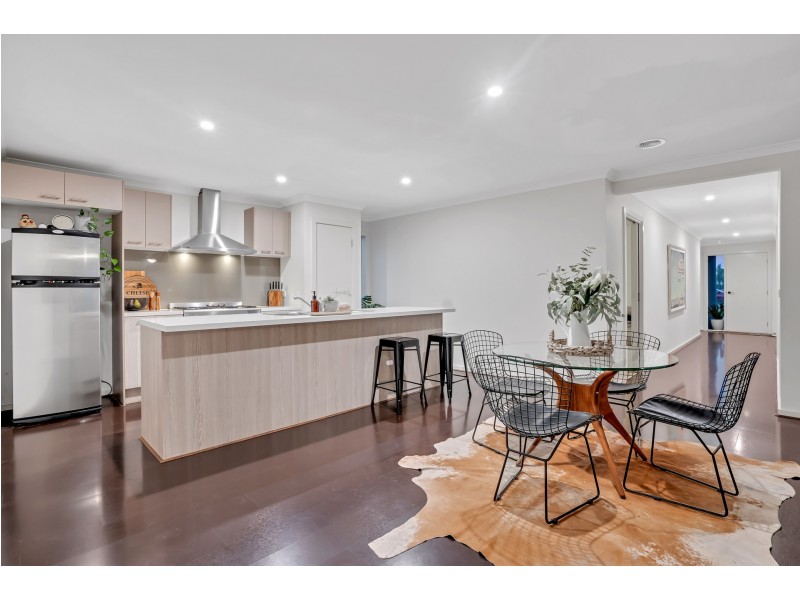 35 BARWON STREET, Clyde North VIC 3978