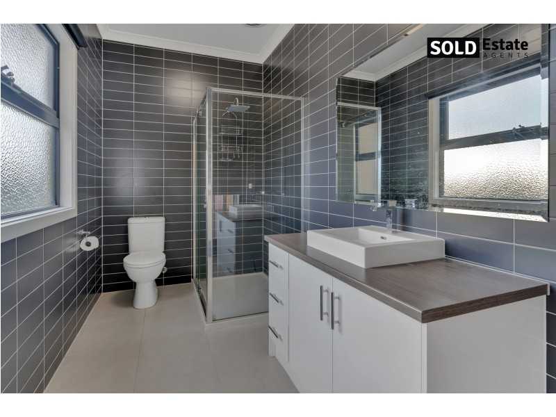 19 ATLAS DRIVE, Cranbourne West VIC 3977